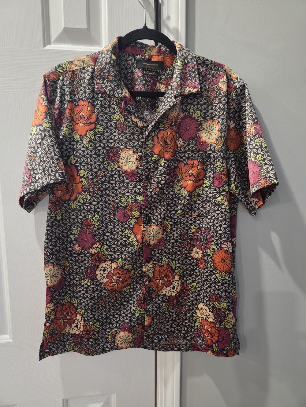 Short-Sleeve Floral Print Shirt - Black with Orange & Pink Flowers